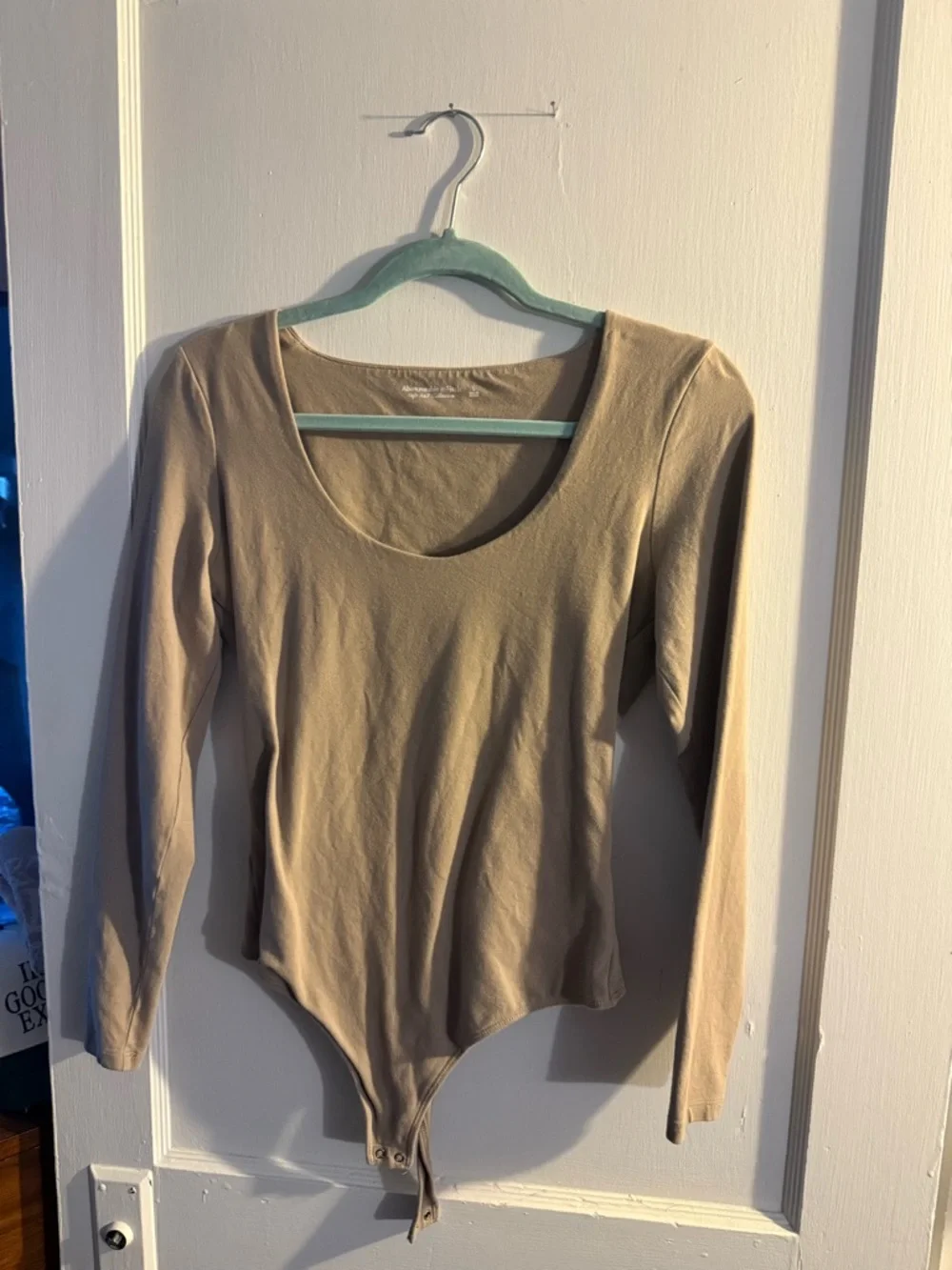 Abercrombie & Fitch Long-Sleeve Scoop-Neck Bodysuit in Taupe - Picture 1 of 4